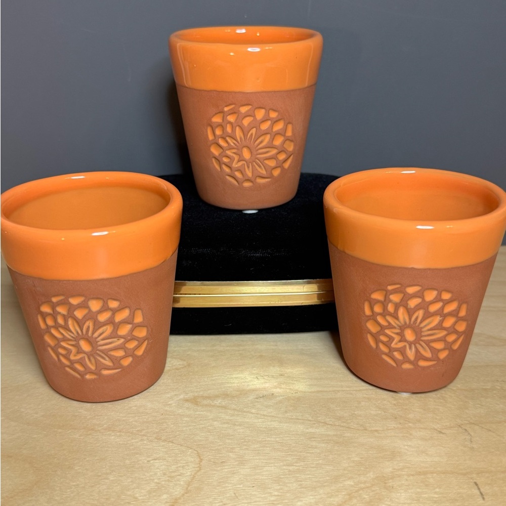 Yankee candle set of 3 mum flower terra-cotta votive tea light candle holders